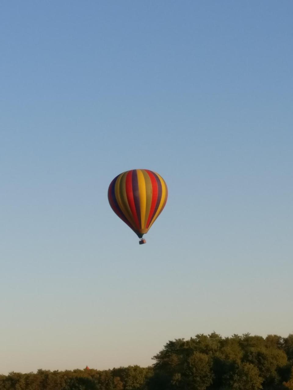 Résidence VALORIA Villebarou Esterno foto